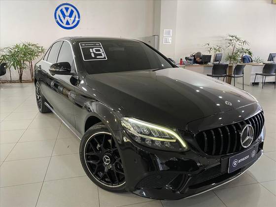 MERCEDES-BENZ C 180 1.6 CGI GASOLINA AVANTGARDE 9G-TRONIC